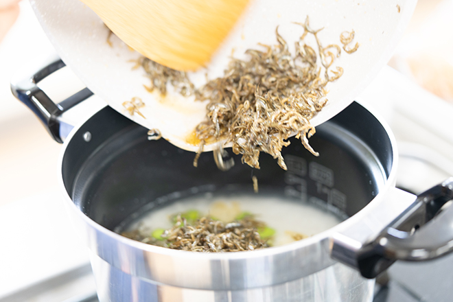 枝豆とちりめんじゃこご飯